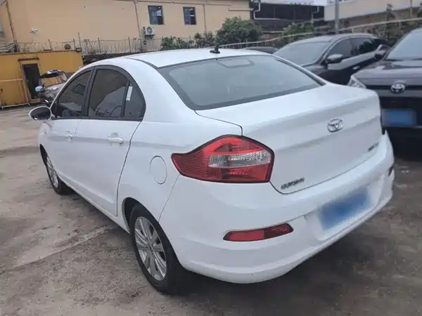 Kaiyi C3 2015