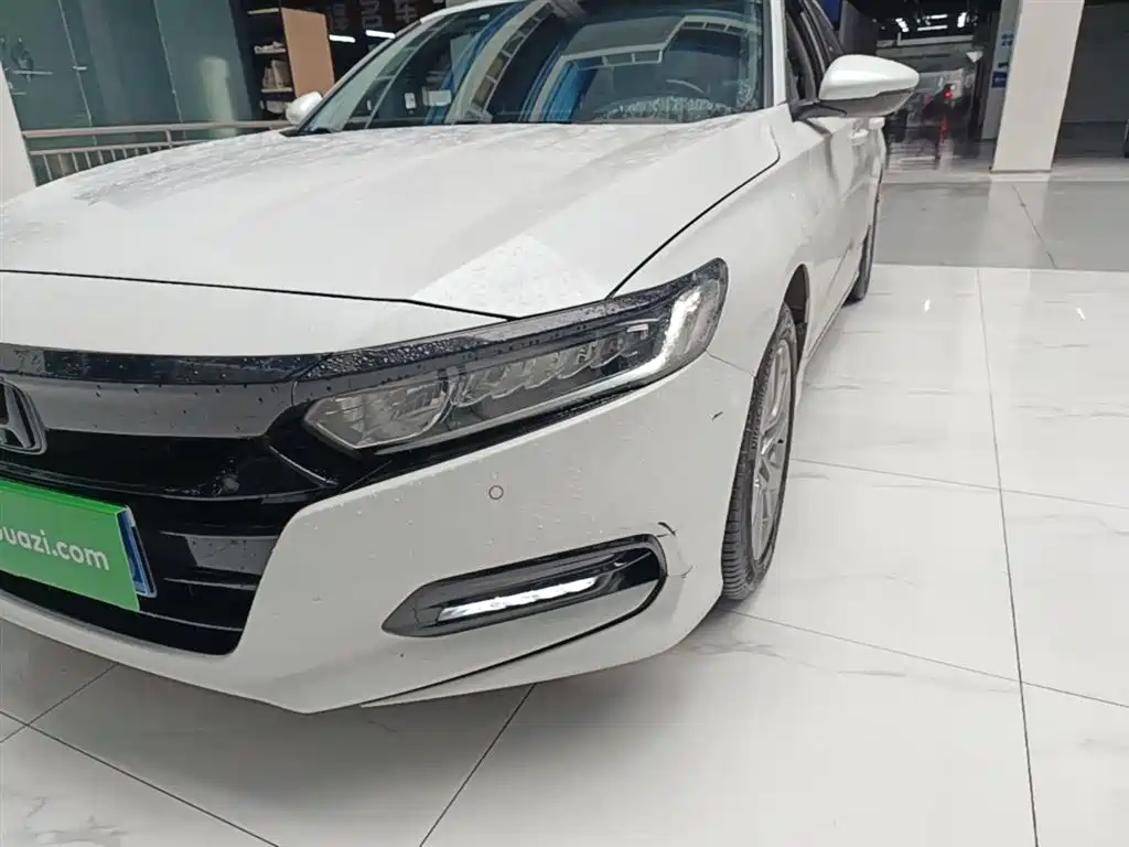 Honda Accord 2021 — фото 24