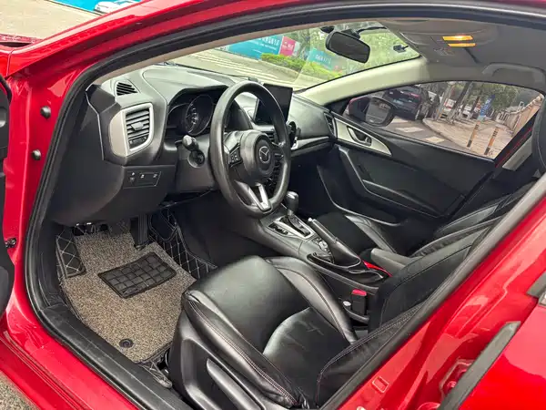 Mazda 3 Axela 2017