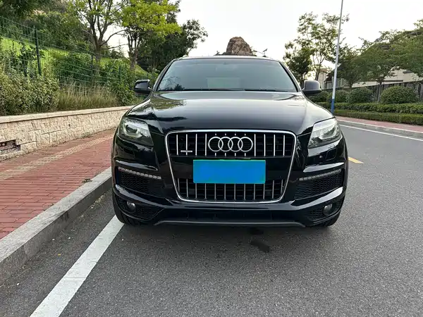 Audi Q7 2014