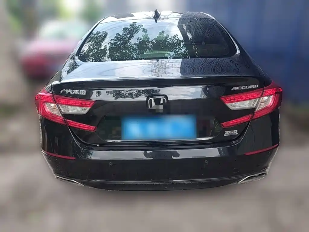 Honda Accord 2019 — фото 10