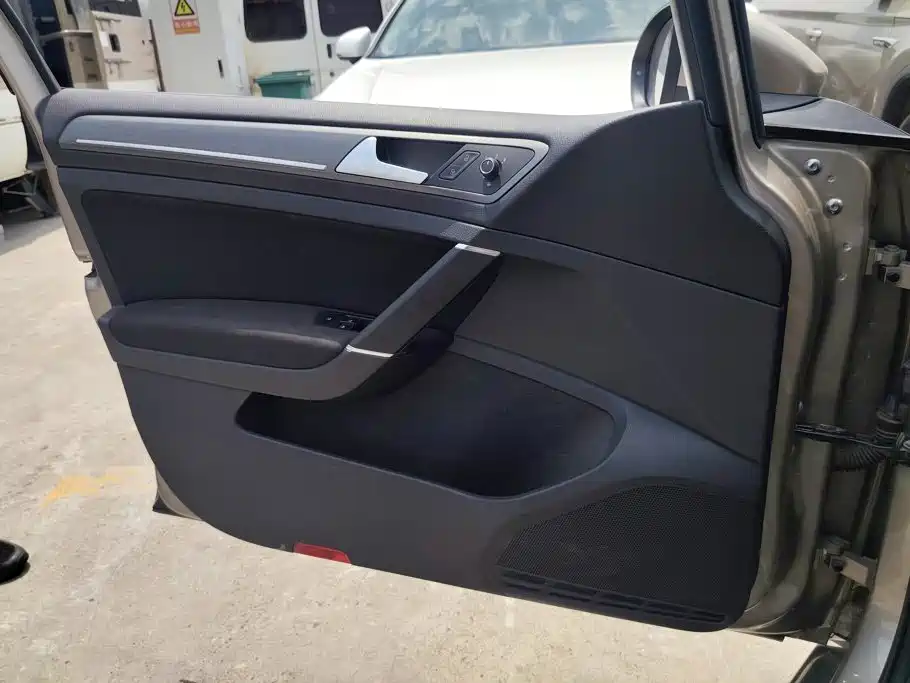 Volkswagen Golf 2016