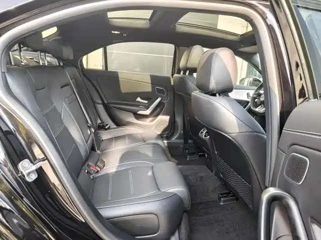 Mercedes-Benz A-Class AMG 2025 — фото 27
