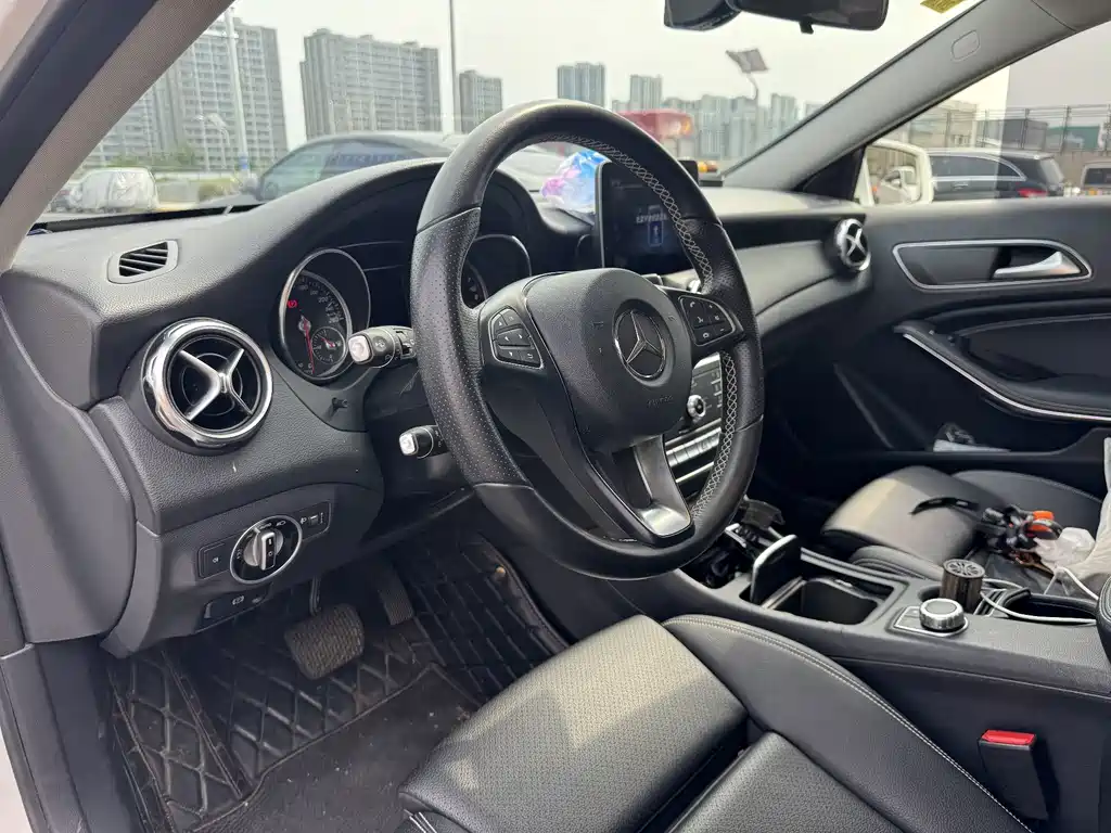 Mercedes-Benz GLA 2018 — фото 9