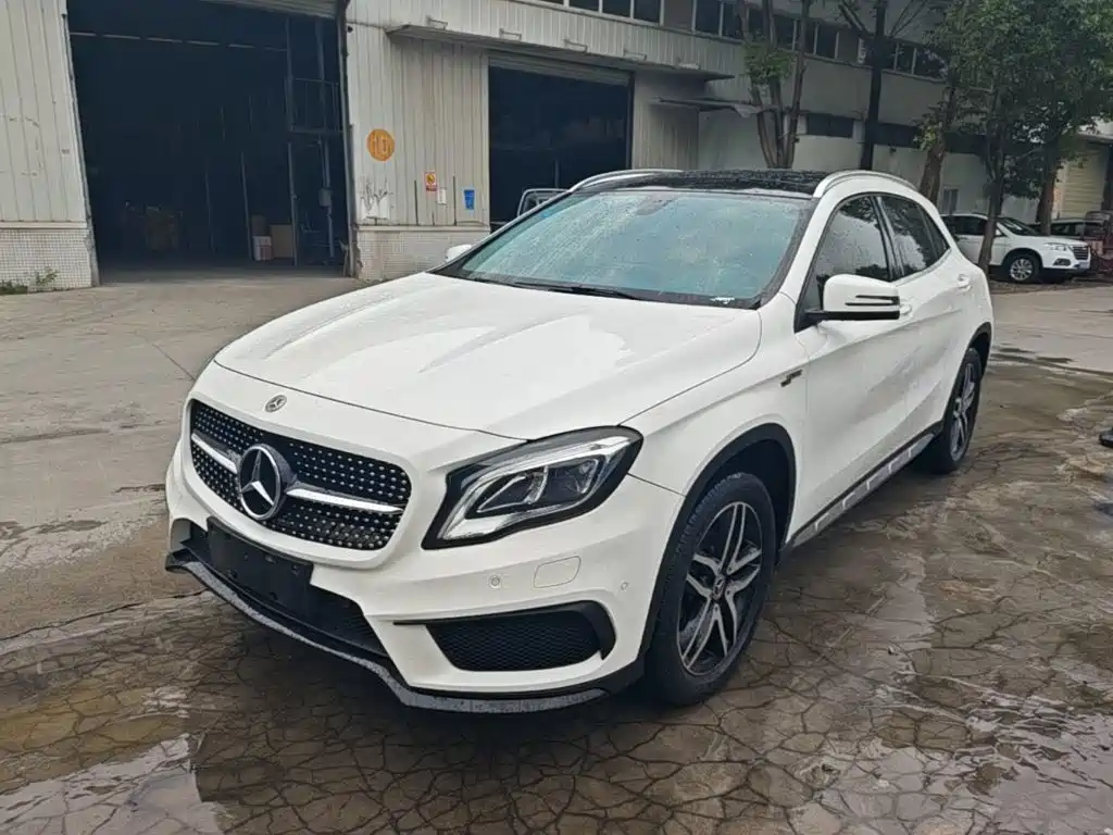 Mercedes-Benz GLA 2017 — фото 1