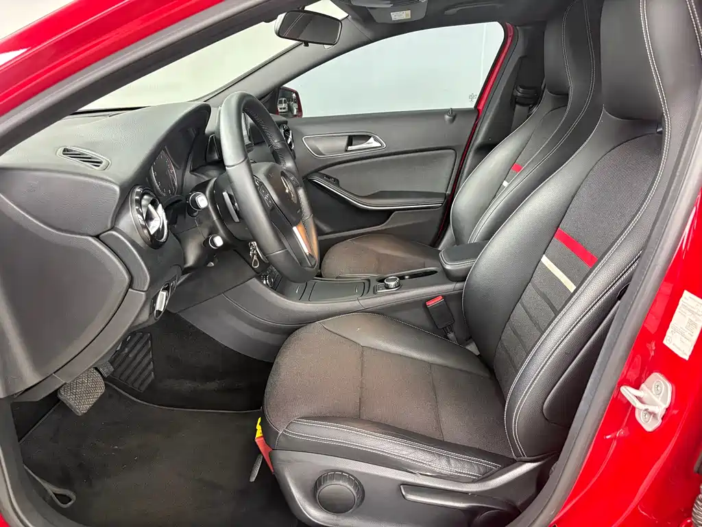 Mercedes-Benz A-Class 2013 — фото 8