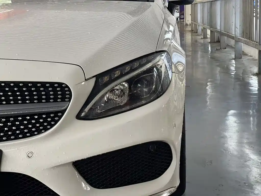 Mercedes-Benz C-Class 2018