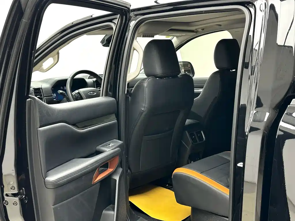 Ford Ranger 2024 — фото 13