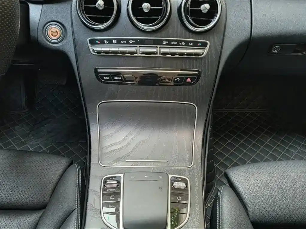 Mercedes-Benz C-Class 2020 — фото 10