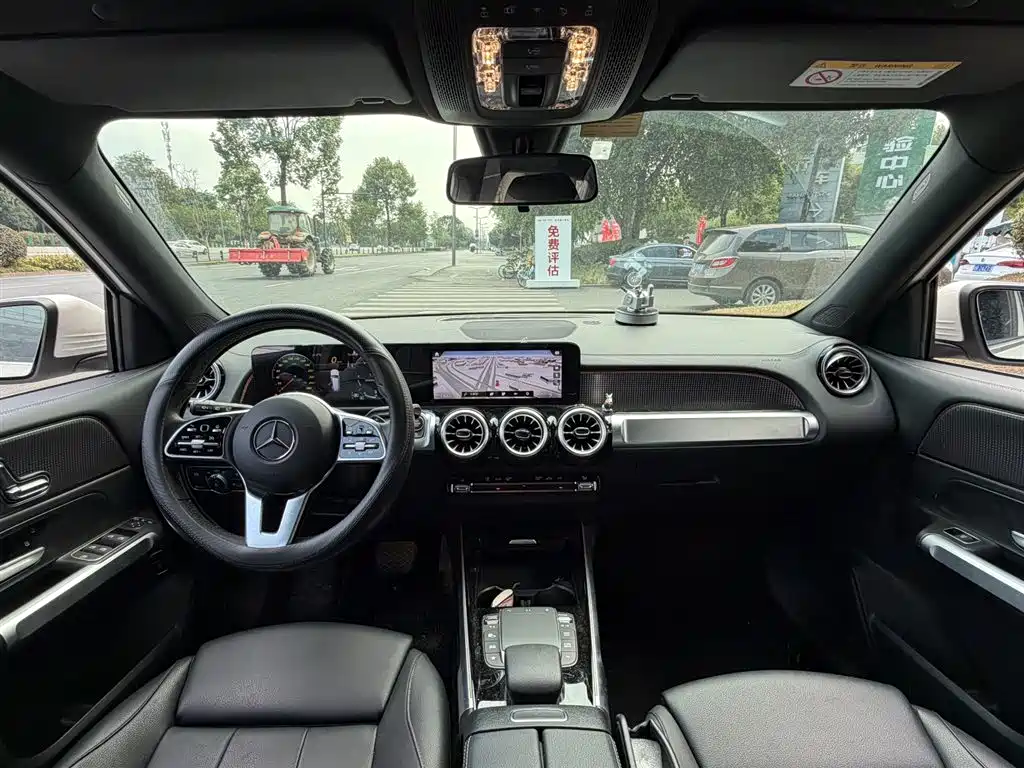 Mercedes-Benz GLB 2022 — фото 11