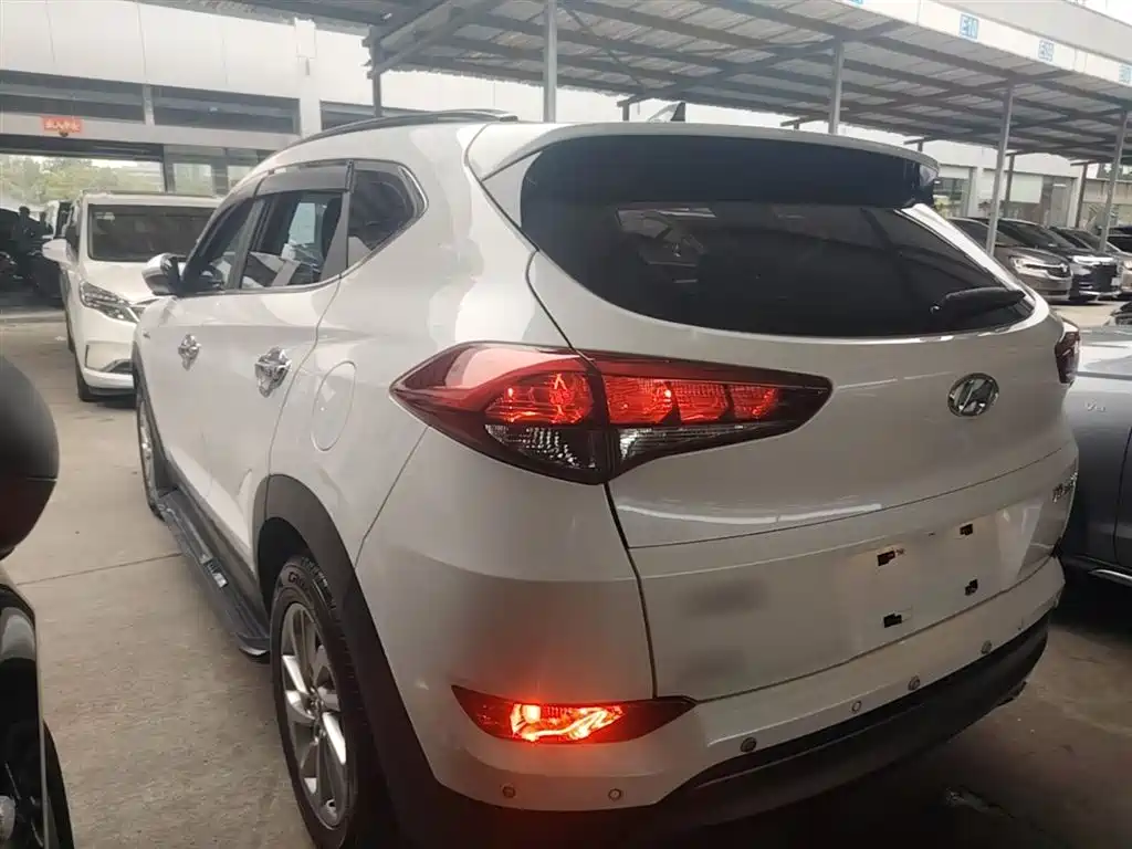Hyundai Tucson 2016 — фото 5