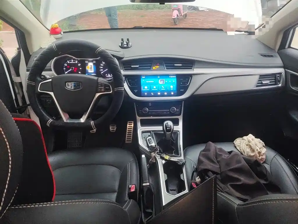 Geely Emgrand GS 2019 — фото 13