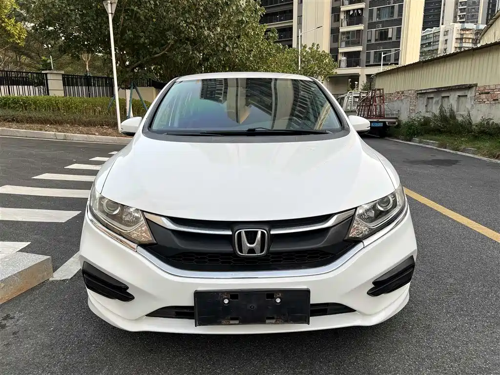 Honda Jade 2018 — фото 15