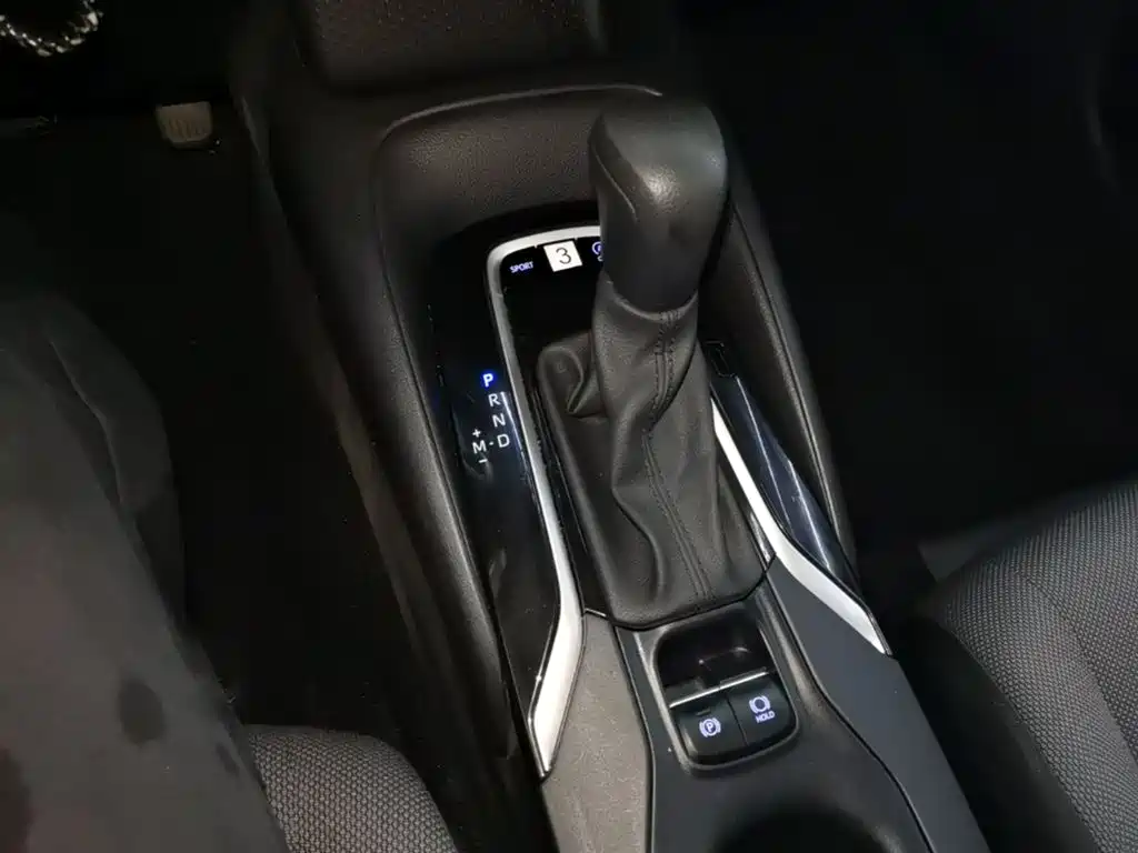 Toyota Corolla 2020 — фото 14