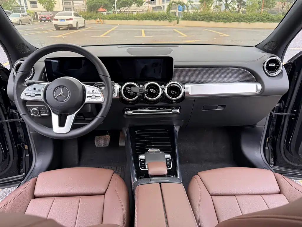Mercedes-Benz GLB 2020 — фото 11