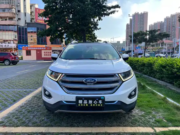 Ford Edge 2015