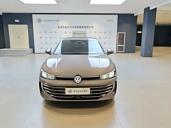 Volkswagen Passat 2025