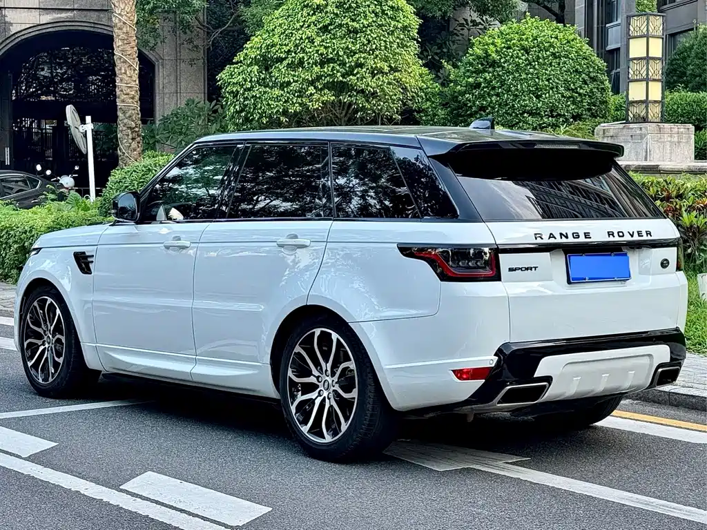 Land Rover Range Rover Sport 2017 — фото 4