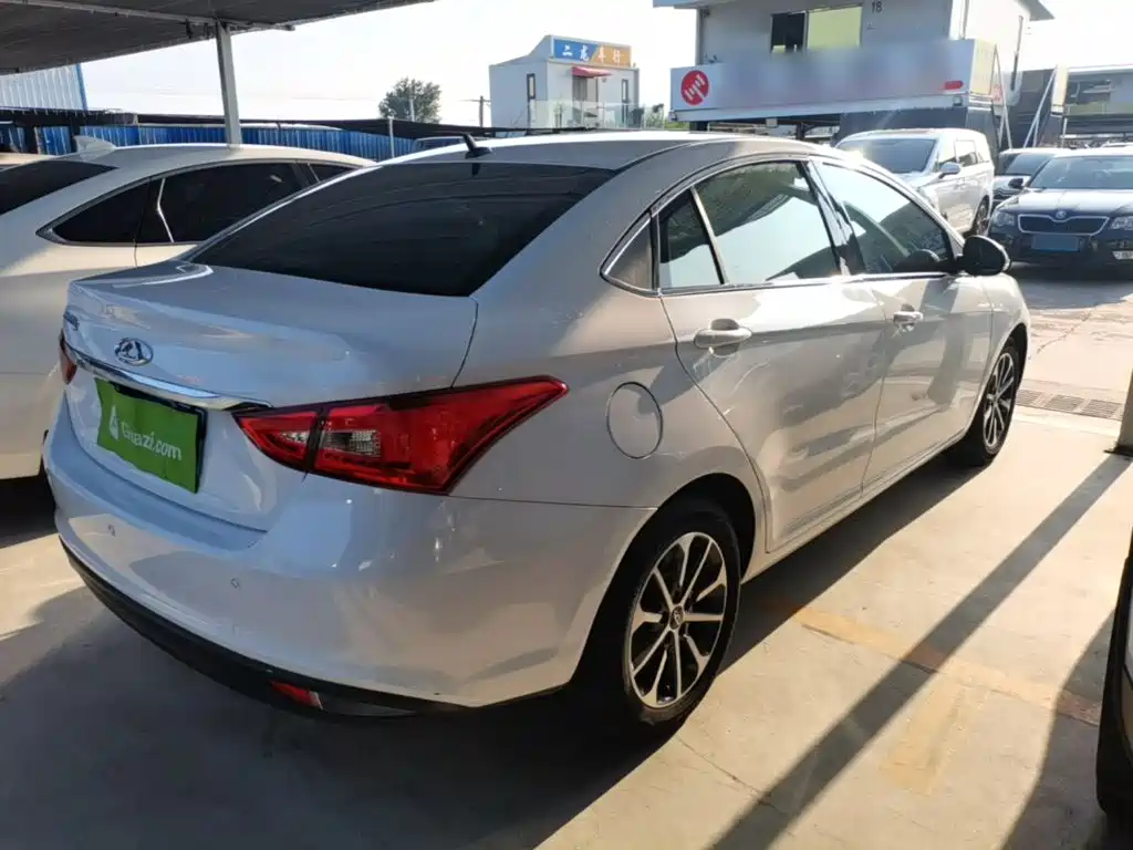 Chery Arrizo 5 2021