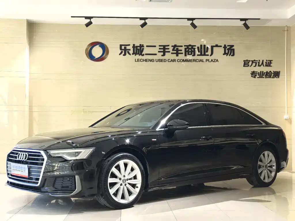 Audi A6L 2021 — фото 1