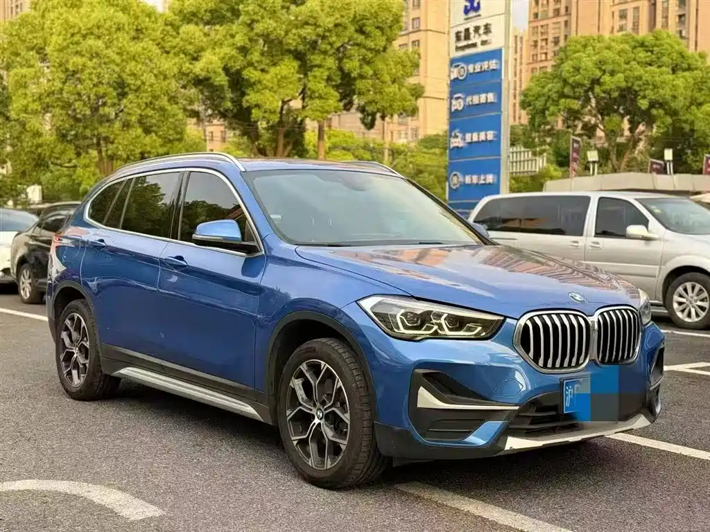 BMW X1 2020 — фото 8