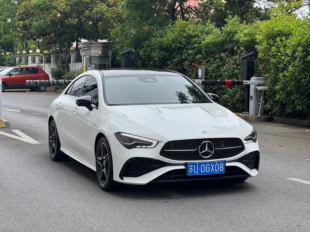 Mercedes-Benz CLA 2025 — фото 3