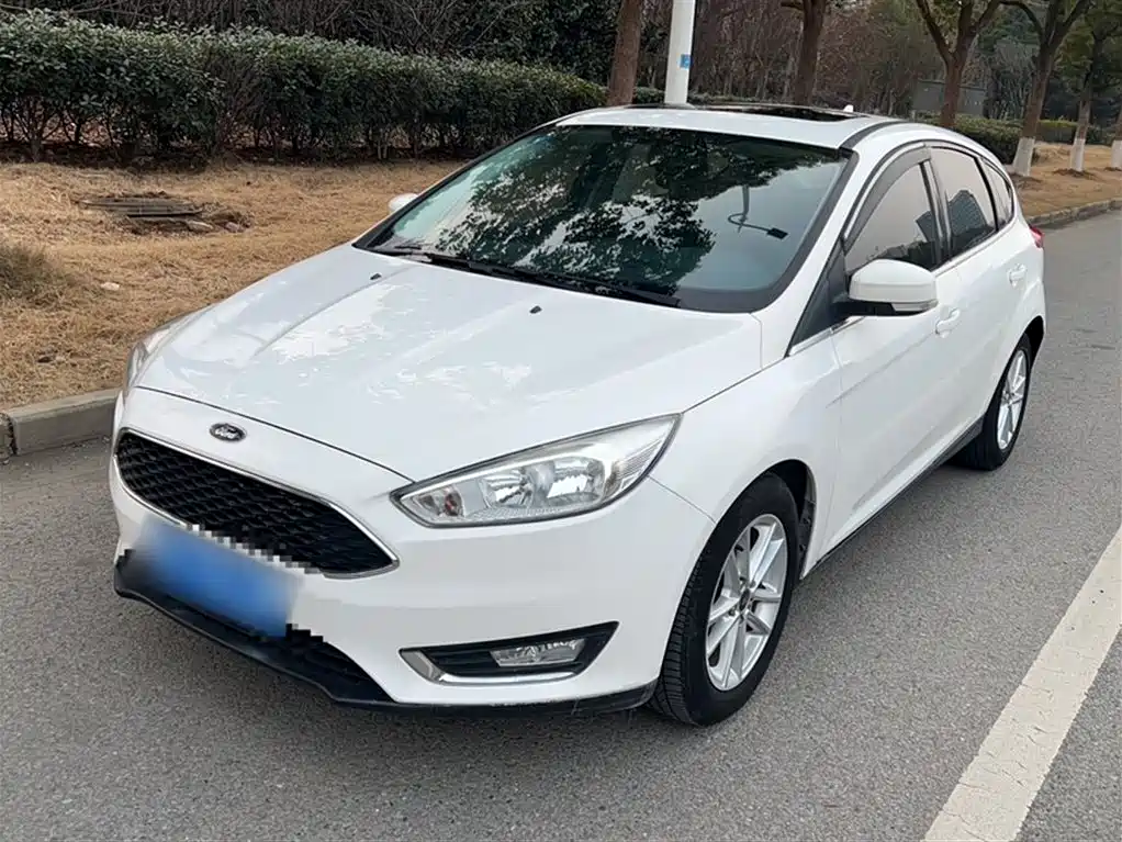 Ford Focus 2017 — фото 2