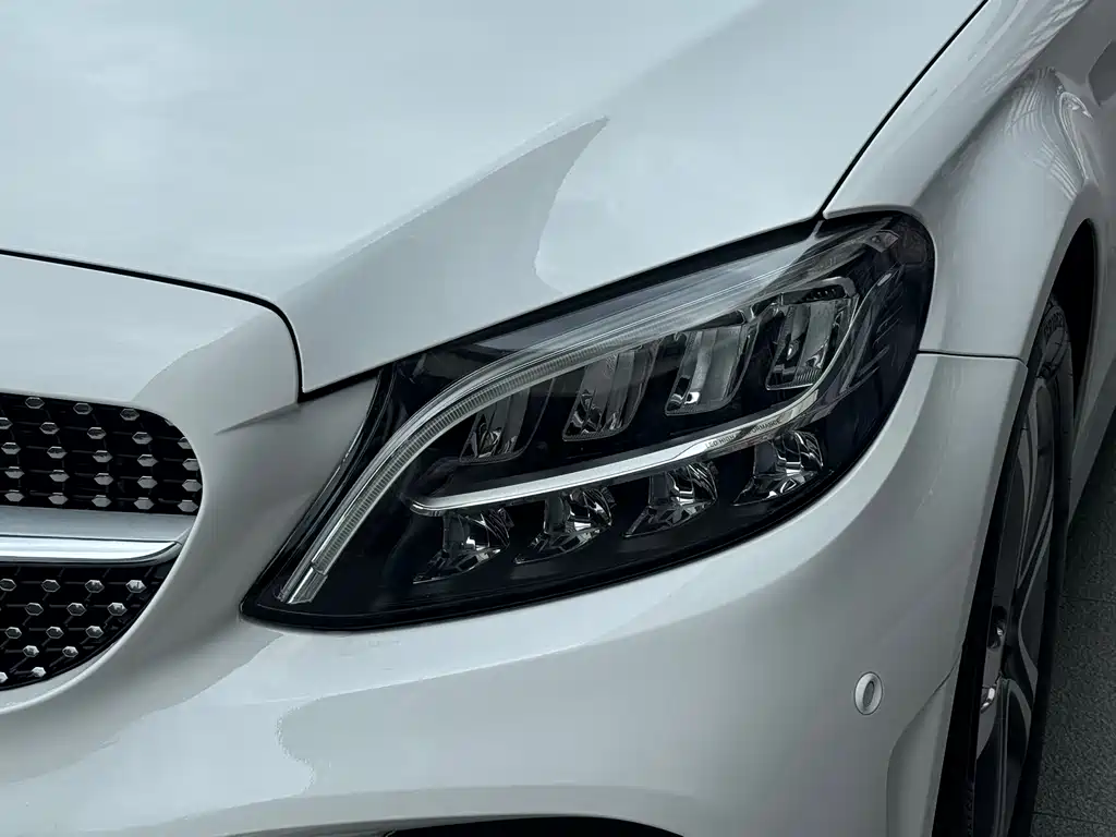 Mercedes-Benz C-Class 2021 — фото 4