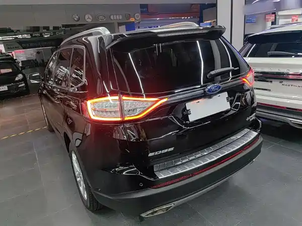 Ford Edge 2017