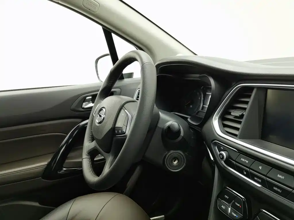 GAC Trumpchi GS4 2016 — фото 22