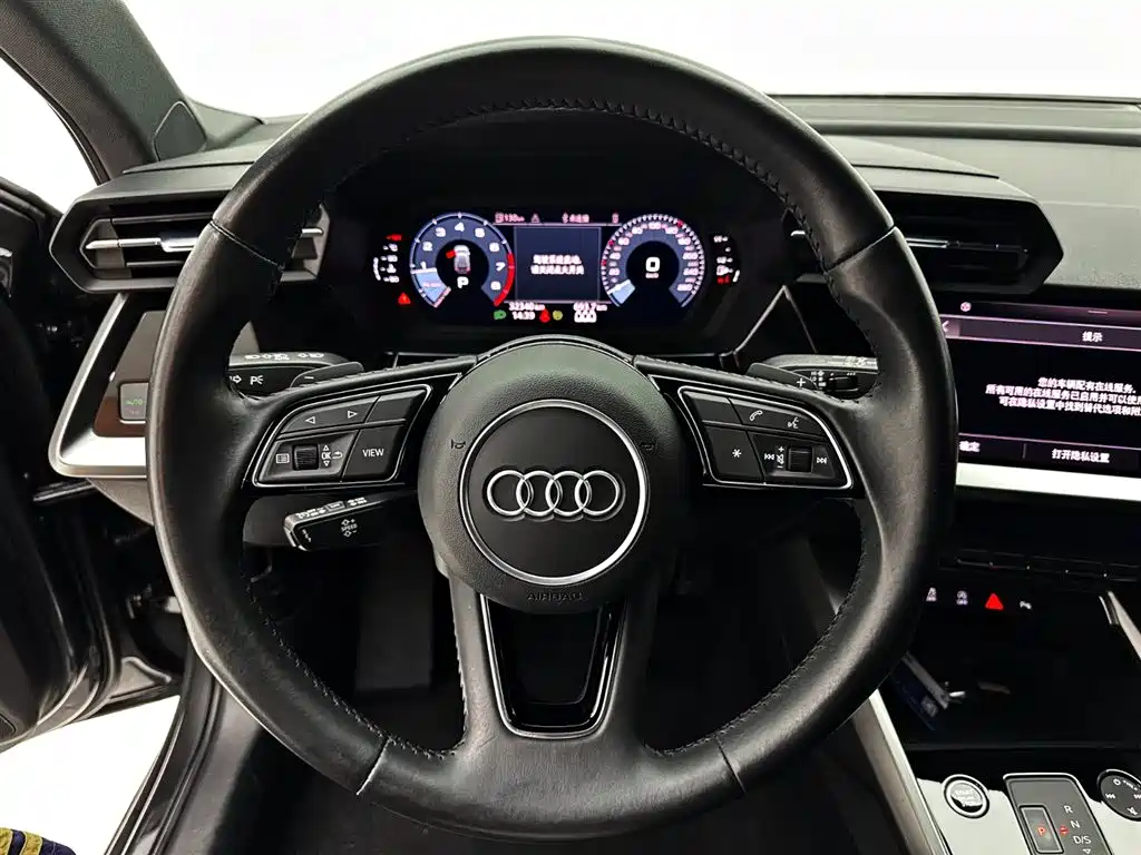 Audi A3 2022 — фото 11