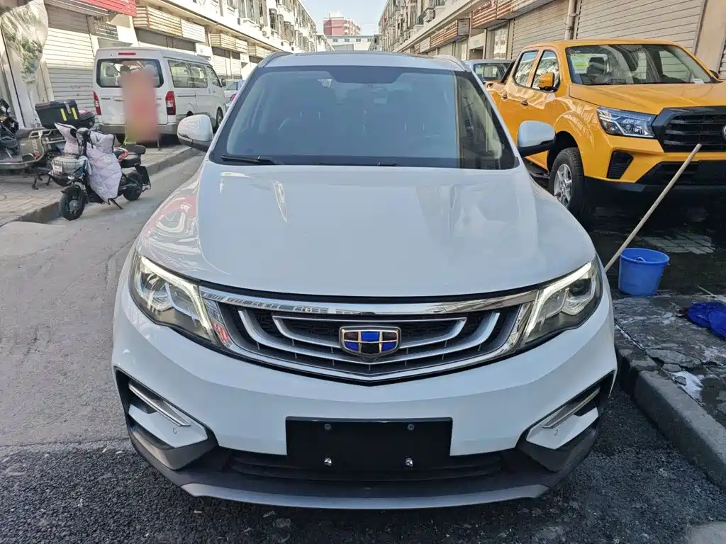 Geely Boyue 2019 — фото 19