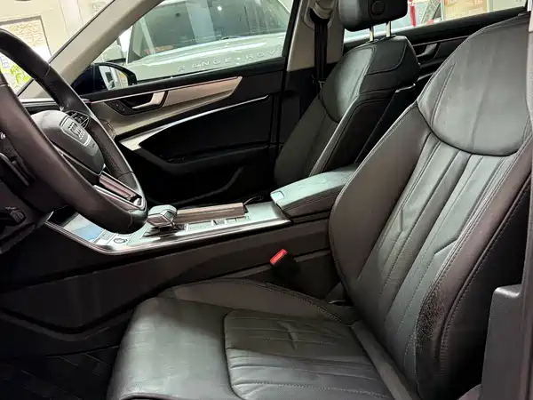 Audi A6L 2021