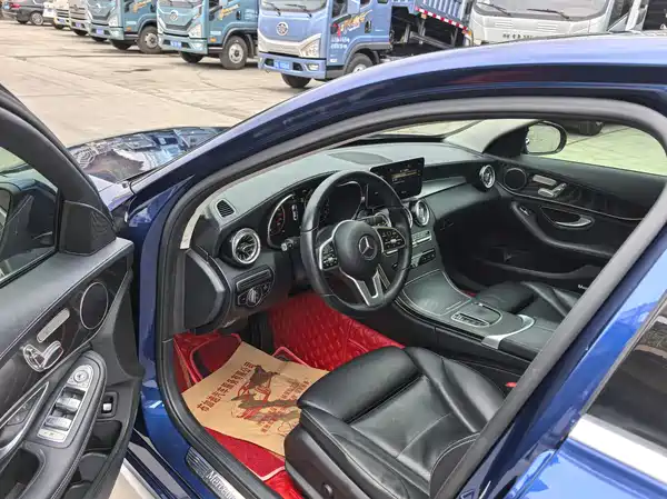 Mercedes-Benz C-Class 2019