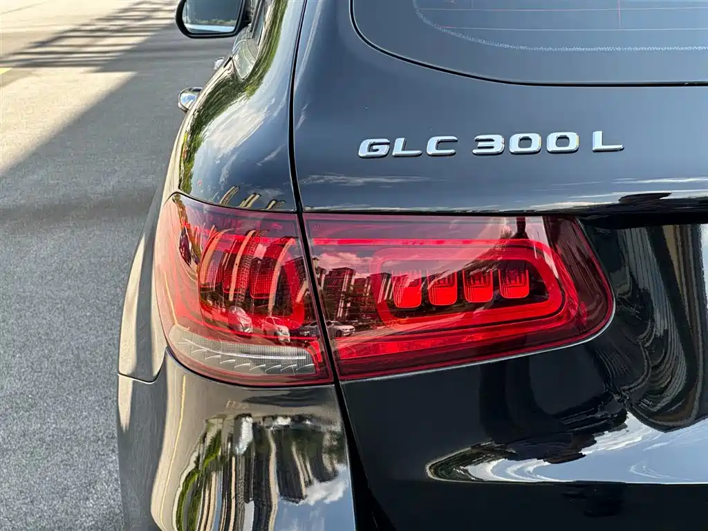 Mercedes-Benz GLC 2021 — фото 24