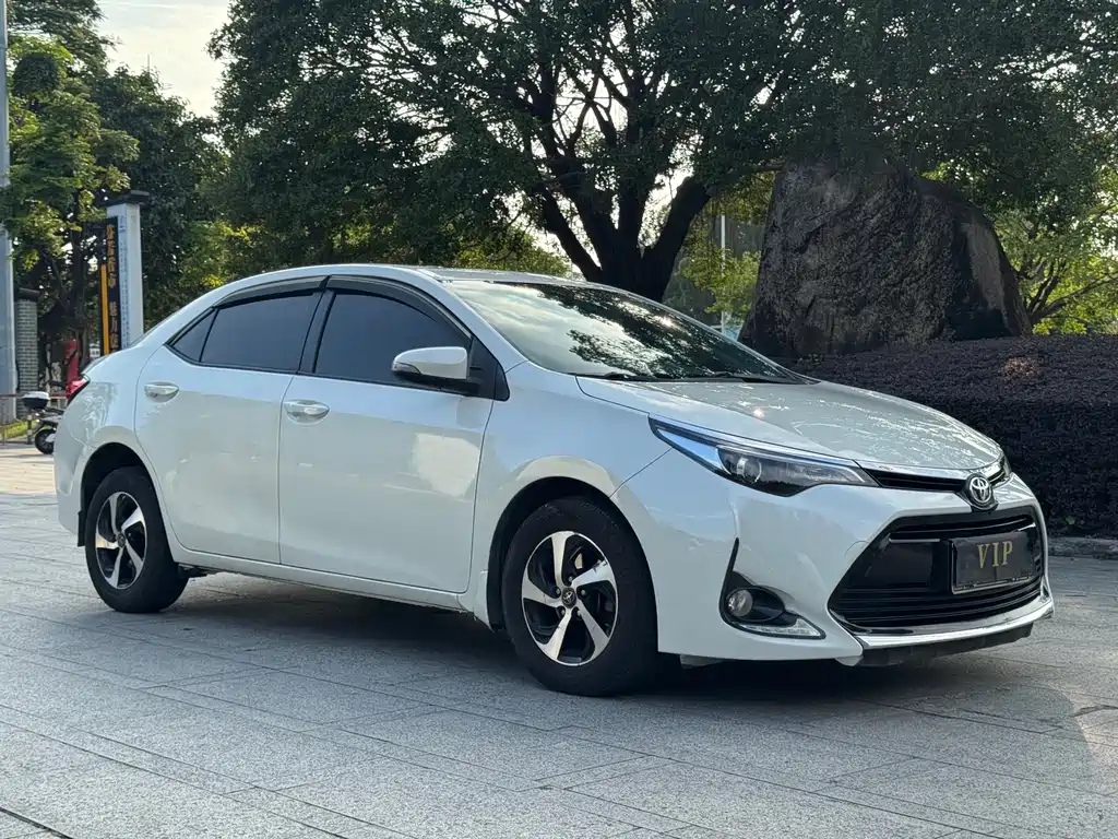 Toyota Levin 2017 — фото 3
