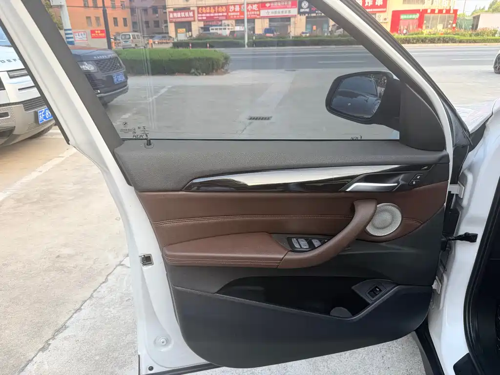 BMW X1 2023
