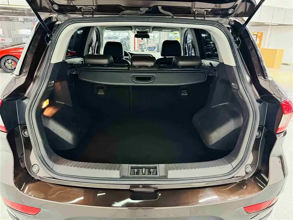 GAC Motor Trumpchi GS4 2016 — фото 21