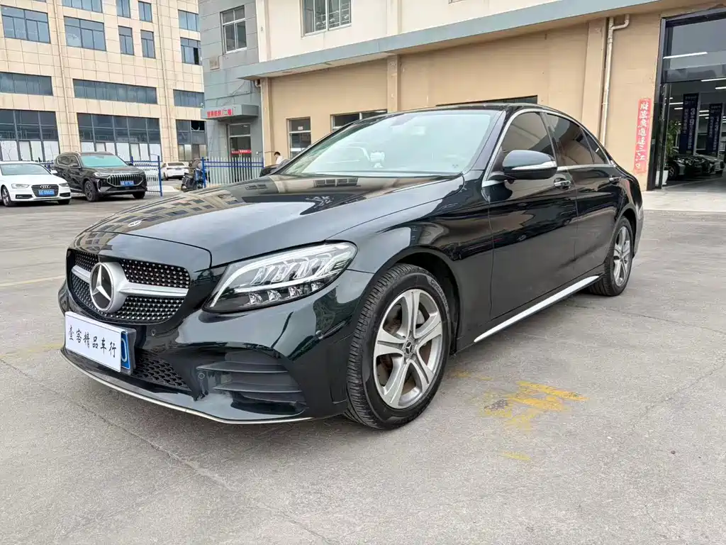 Mercedes-Benz C-Class 2020 — фото 3