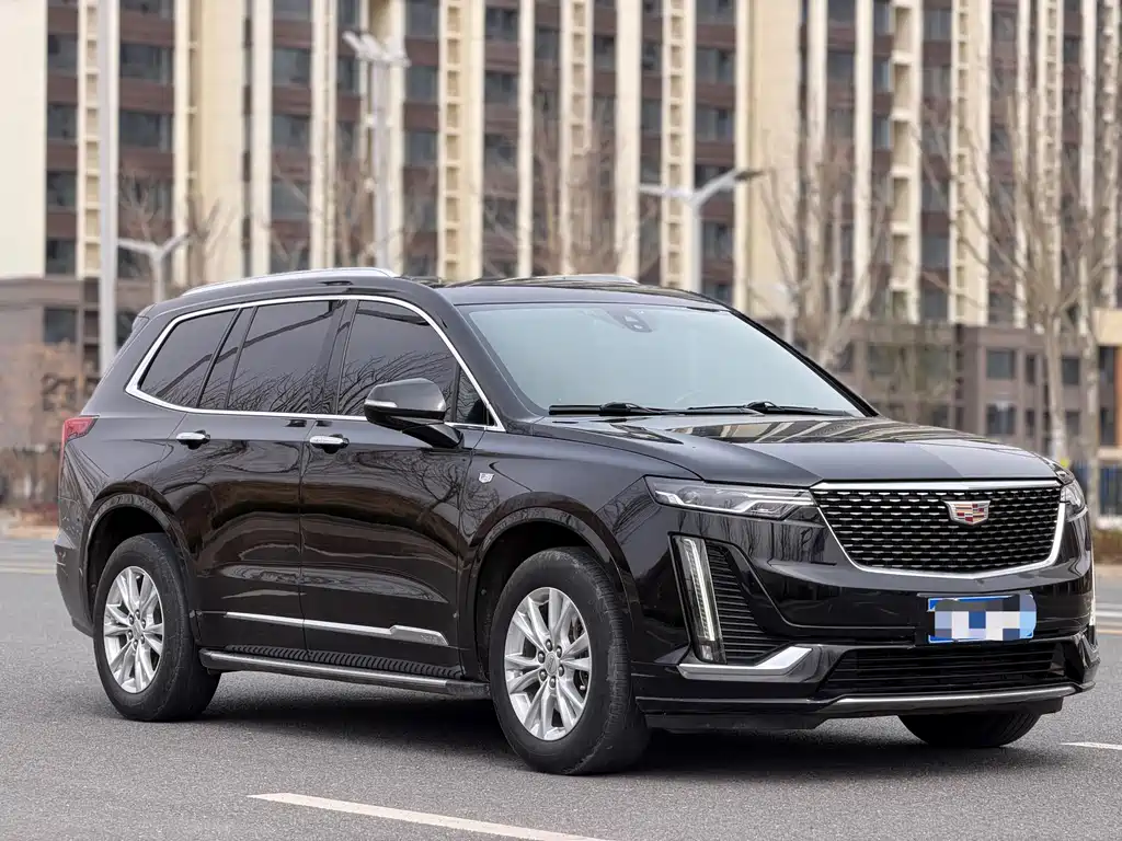 Cadillac XT6 2021 — фото 2