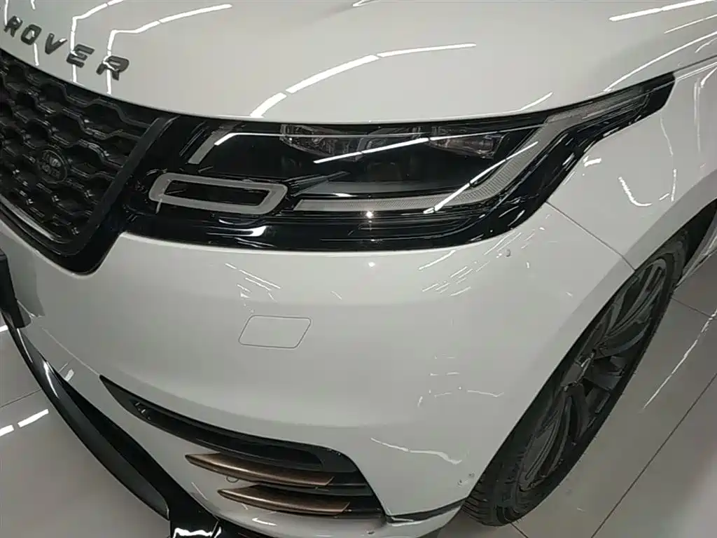 Land Rover Velar 2019 — фото 24