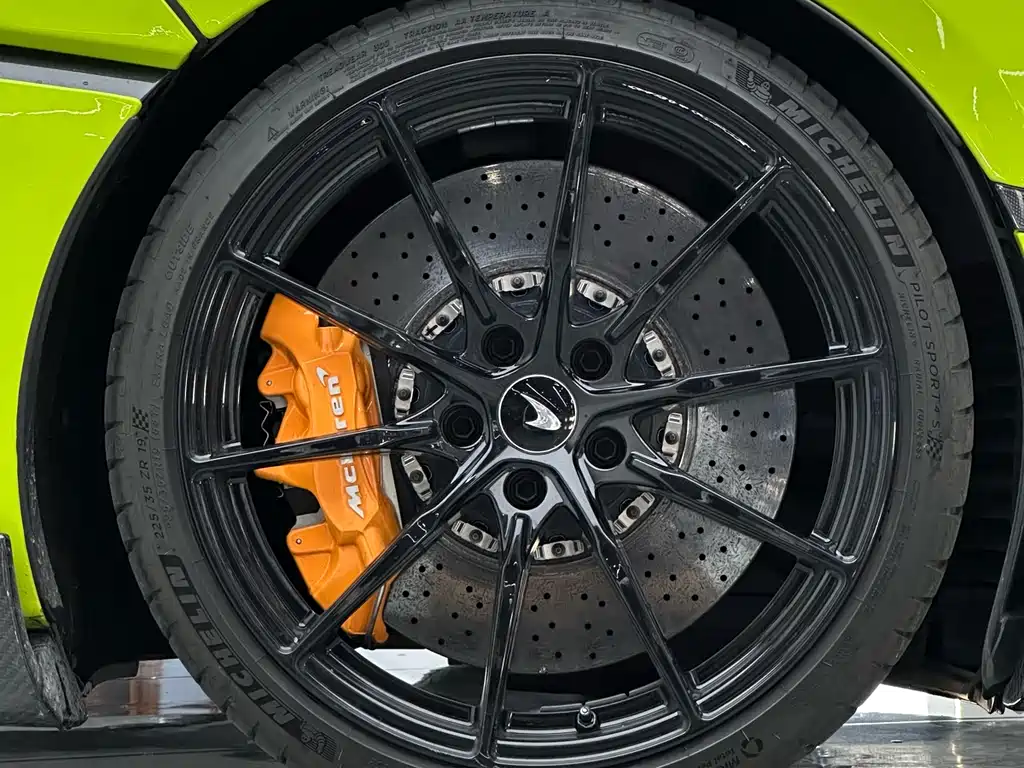 McLaren 600LT 2020 — фото 12