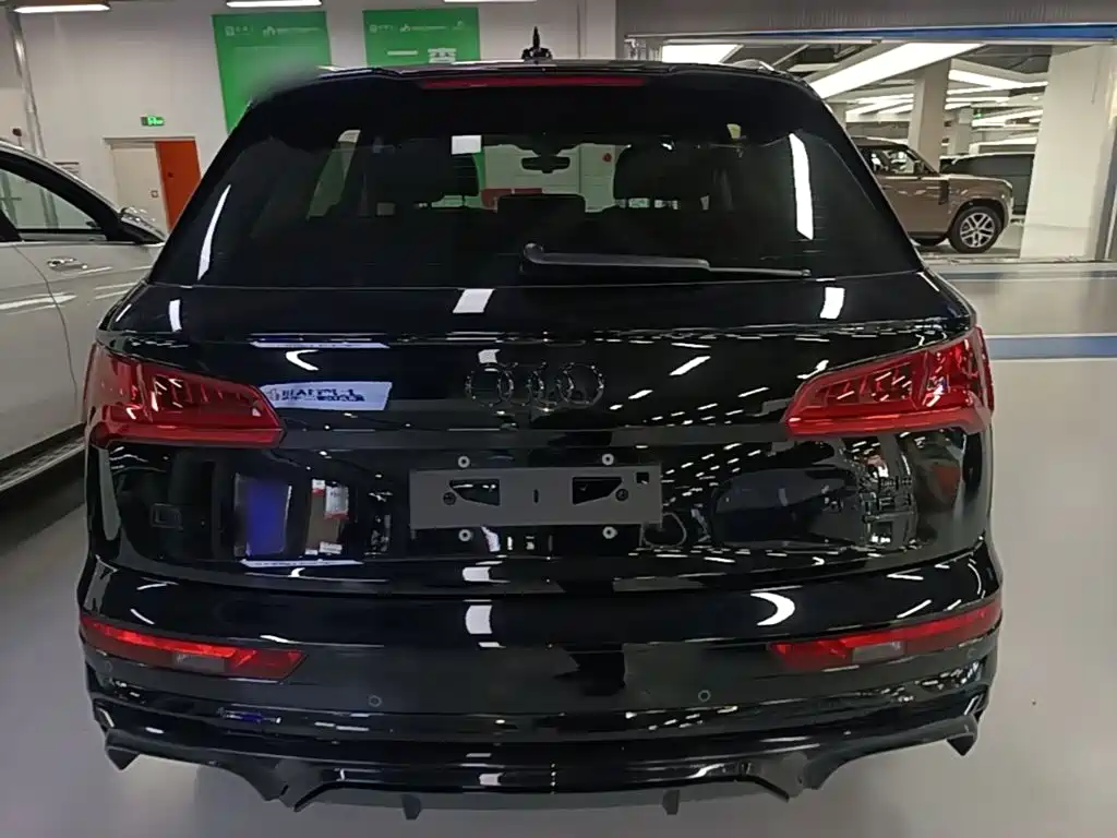 Audi Q5L 2021