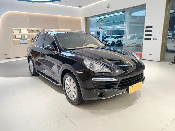 Porsche Cayenne 2011