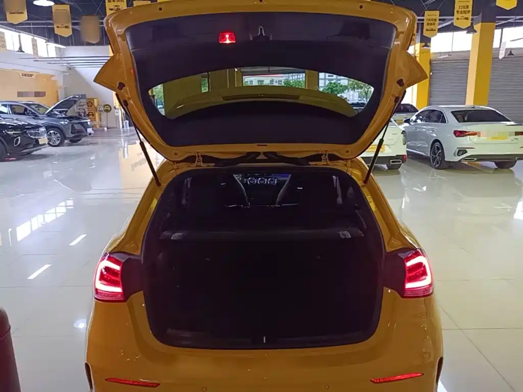 Mercedes-Benz A-Class AMG 2021 — фото 19