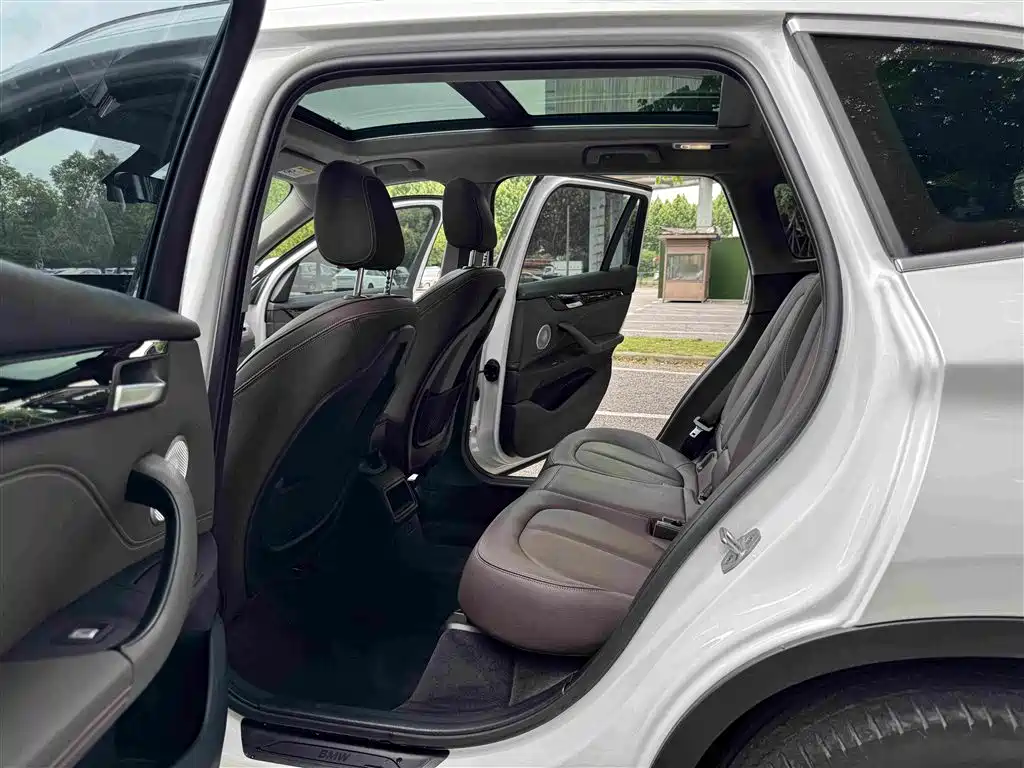 BMW X1 2021 — фото 15