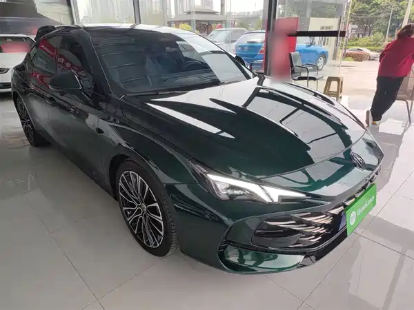 MG MG7 2023