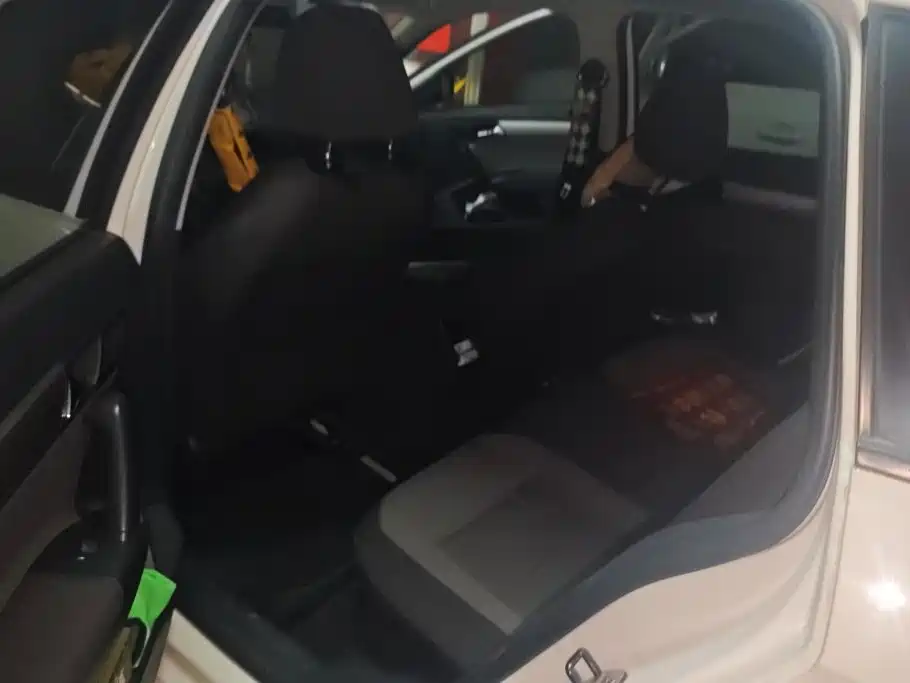 Volkswagen Gran Lavida 2015 — фото 11