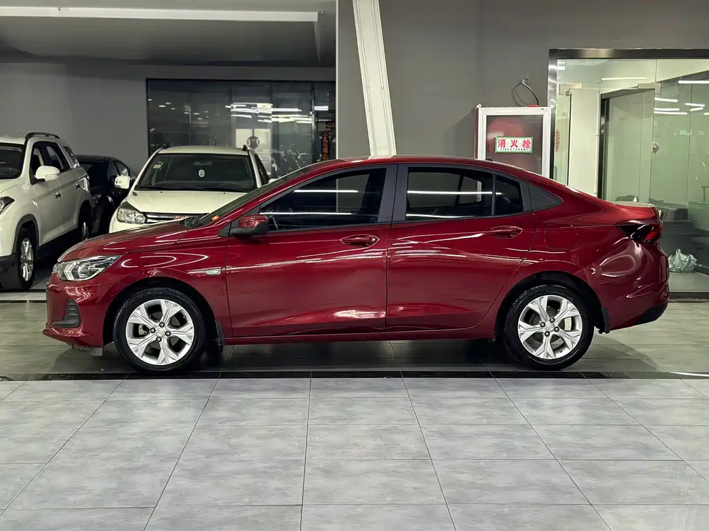 Chevrolet Cavalier 2020 — фото 11
