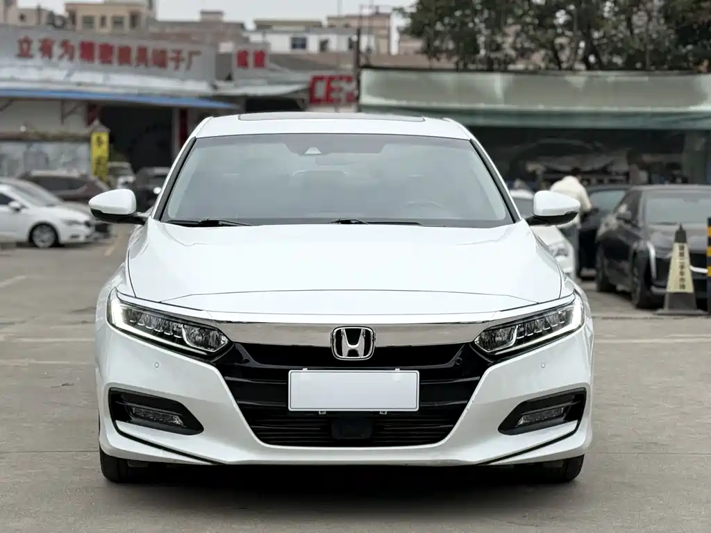 Honda Accord 2020 — фото 14